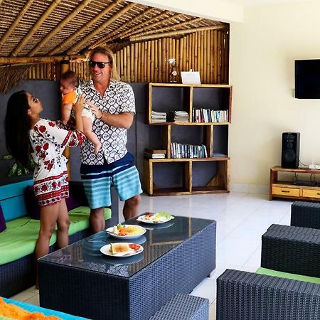 Santai Villa Kuta  Luaran gambar